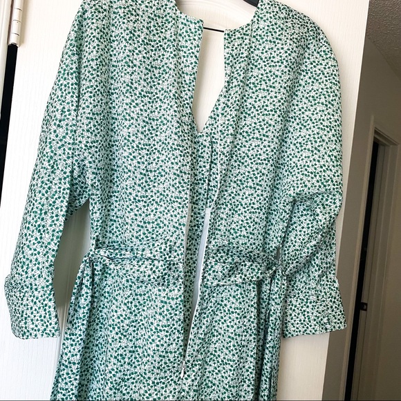NWT Significant Other Australia Elegant, silky, pretty green print midi Dress - Picture 9 of 10